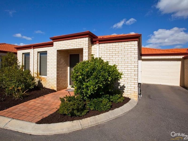 2/2 Mainsail Terrace, Yangebup WA 6164