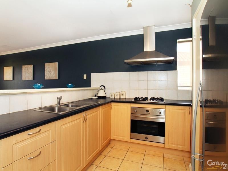 2/2 Mainsail Terrace, Yangebup WA 6164