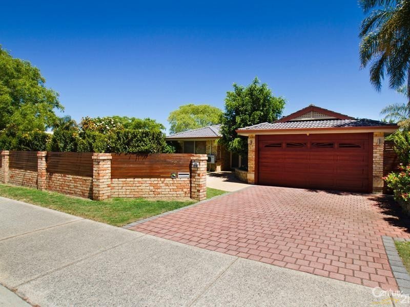 121 Warton Road, Thornlie WA 6108