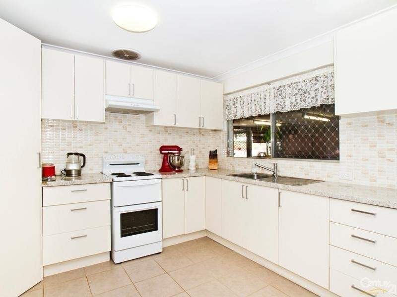 447 Bickley Road, Kenwick WA 6107