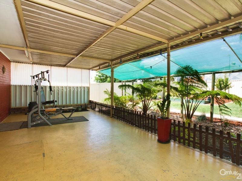 24 Hayden Way, Langford WA 6147