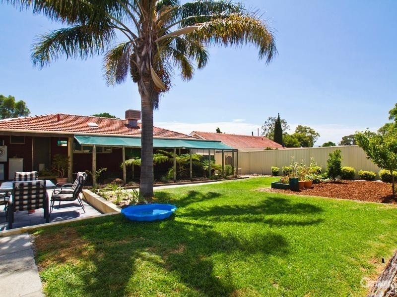 24 Hayden Way, Langford WA 6147