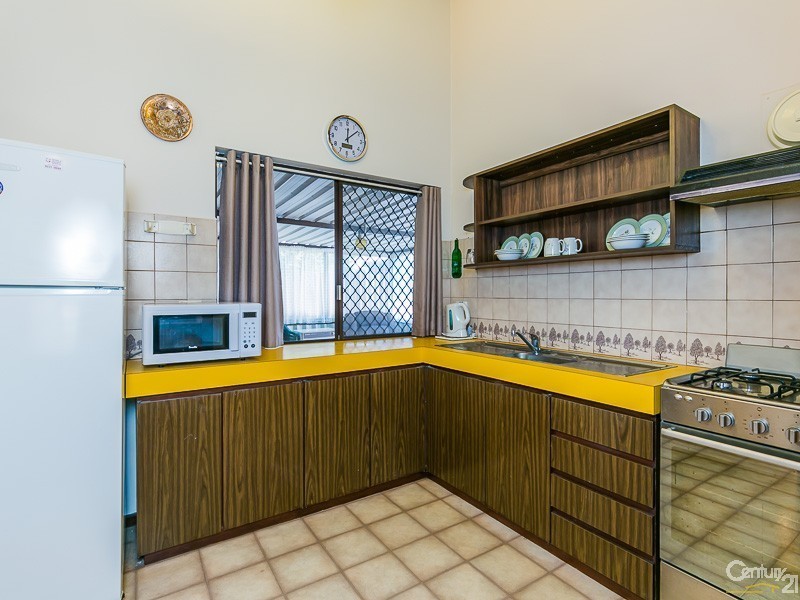 20 Periwinkle Way, Parkwood WA 6147