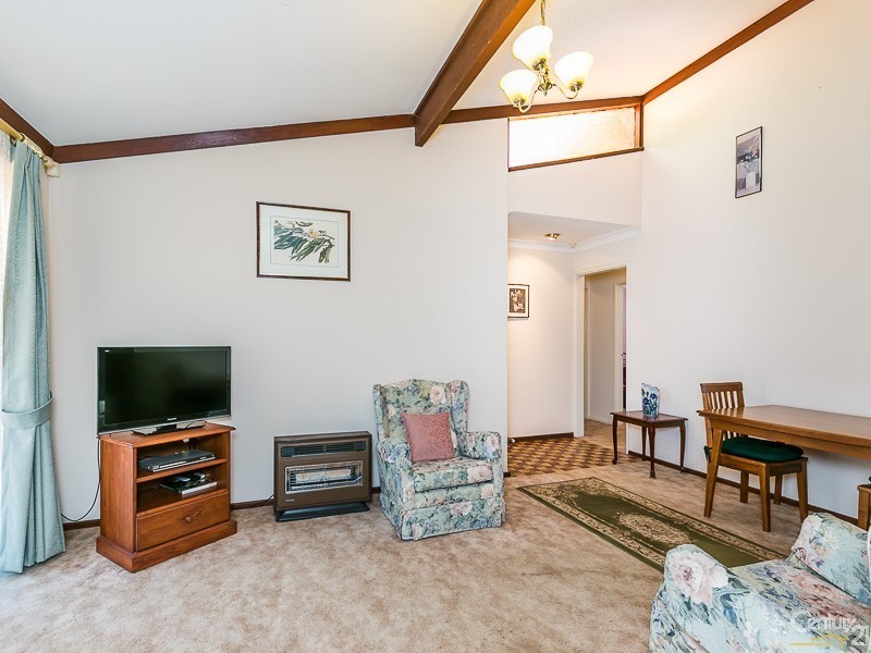 20 Periwinkle Way, Parkwood WA 6147