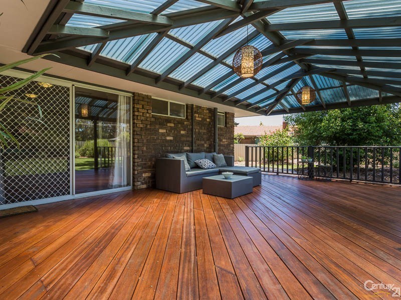 13 Bundalla Court, Kelmscott WA 6111