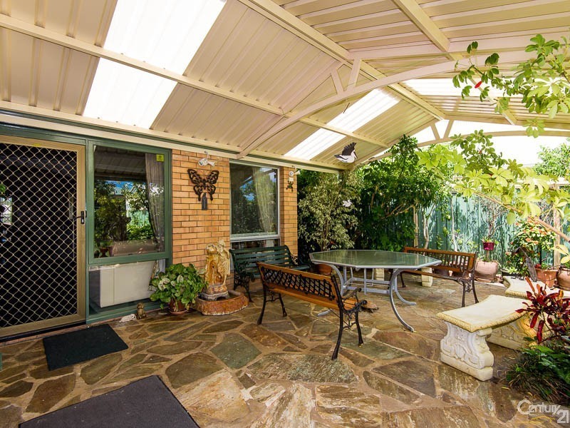 2 Biddenden Street, Thornlie WA 6108