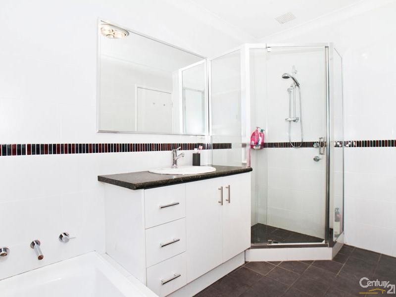15 Millcroft Elbow, Jandakot WA 6164