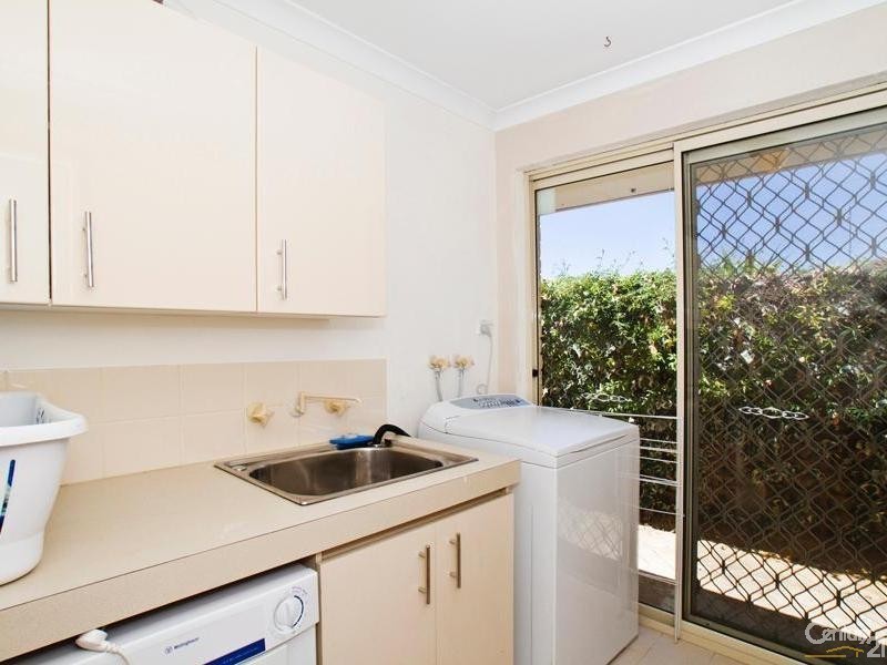 15 Millcroft Elbow, Jandakot WA 6164