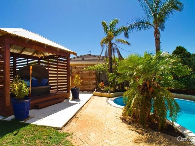 15 Millcroft Elbow, Jandakot WA 6164
