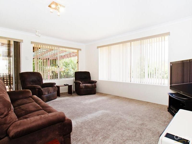 38 Geographe Way, Thornlie WA 6108