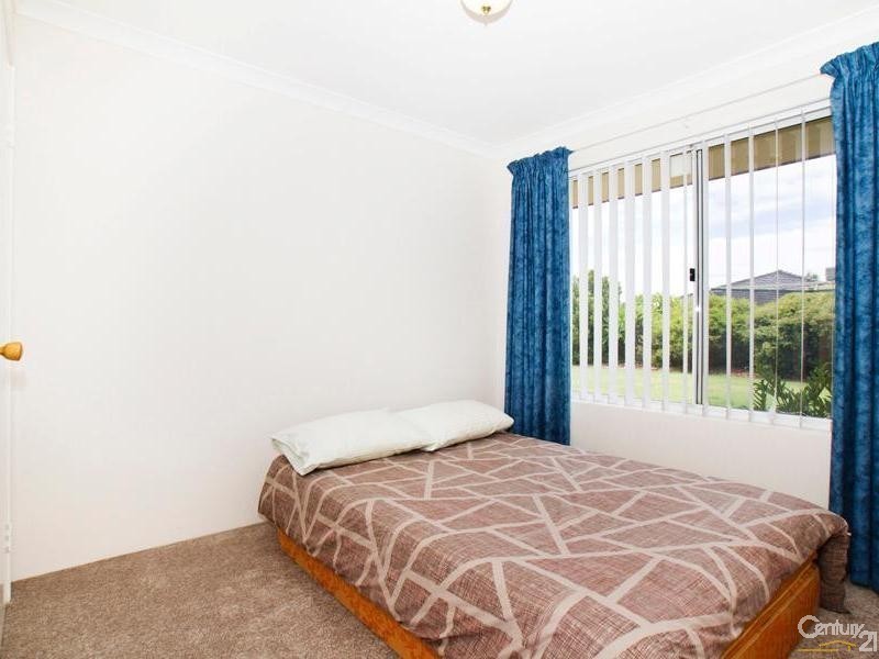 38 Geographe Way, Thornlie WA 6108