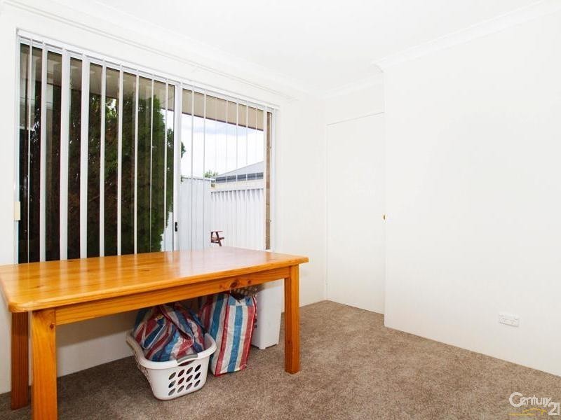 38 Geographe Way, Thornlie WA 6108