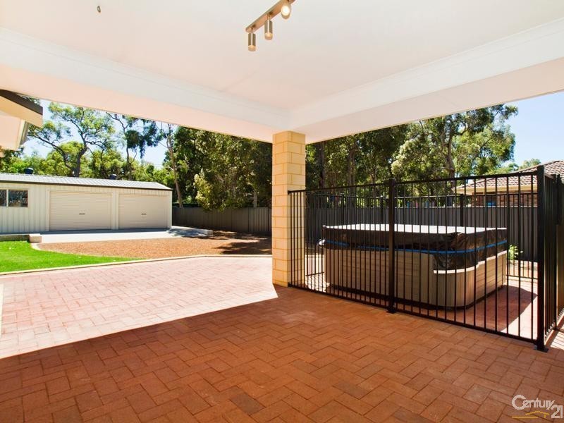 62 Tyers Road, Roleystone WA 6111