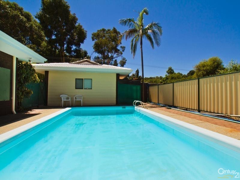 59 Westborne Road, Roleystone WA 6111