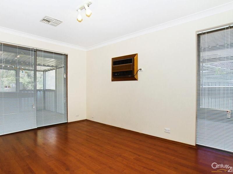 59 Westborne Road, Roleystone WA 6111