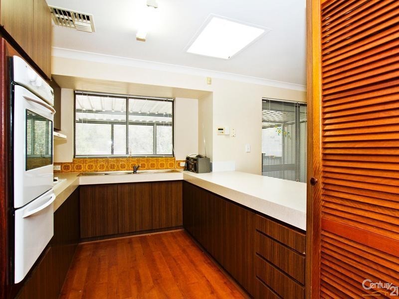 59 Westborne Road, Roleystone WA 6111