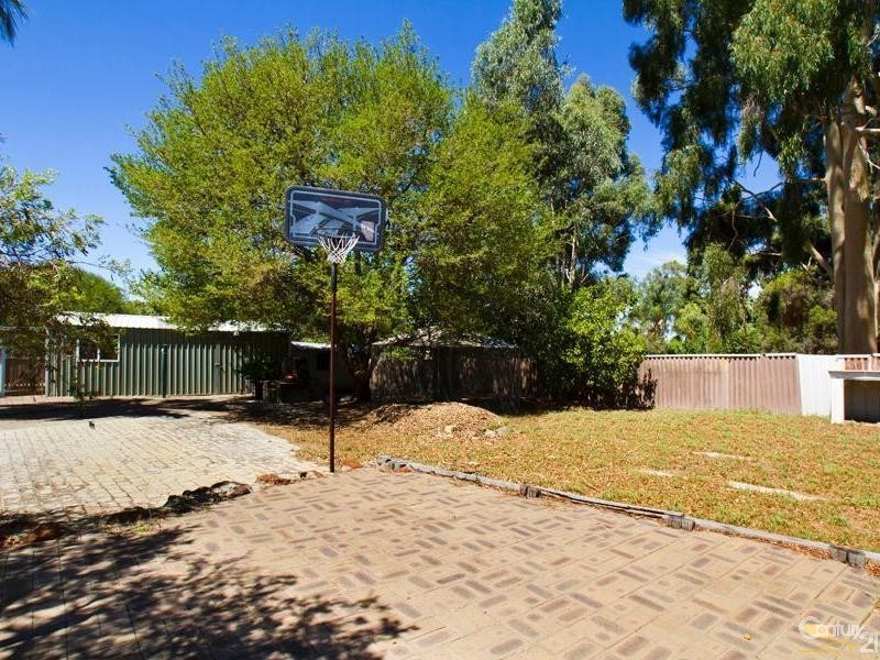 59 Westborne Road, Roleystone WA 6111