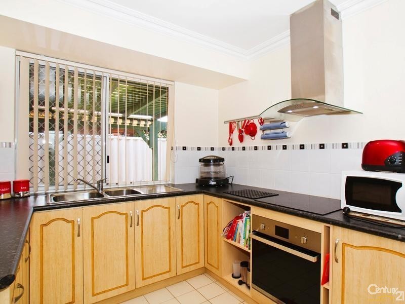 20/2 Glennis Close, Gosnells WA 6110