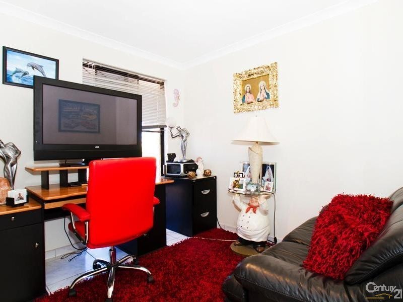 3 Atwell Close, Munster WA 6166
