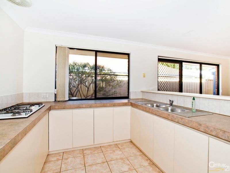19a Bradshaw Crescent, Manning WA 6152