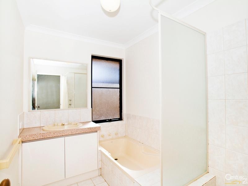 19a Bradshaw Crescent, Manning WA 6152