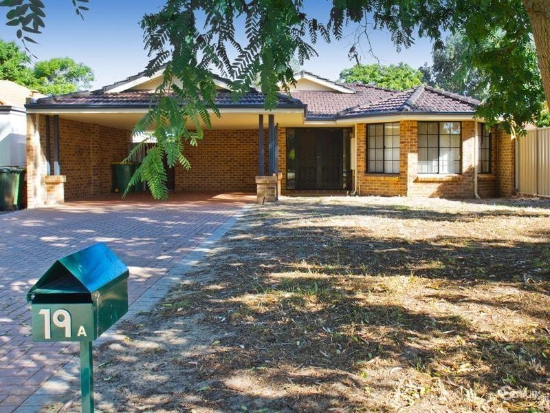 19a Bradshaw Crescent, Manning WA 6152