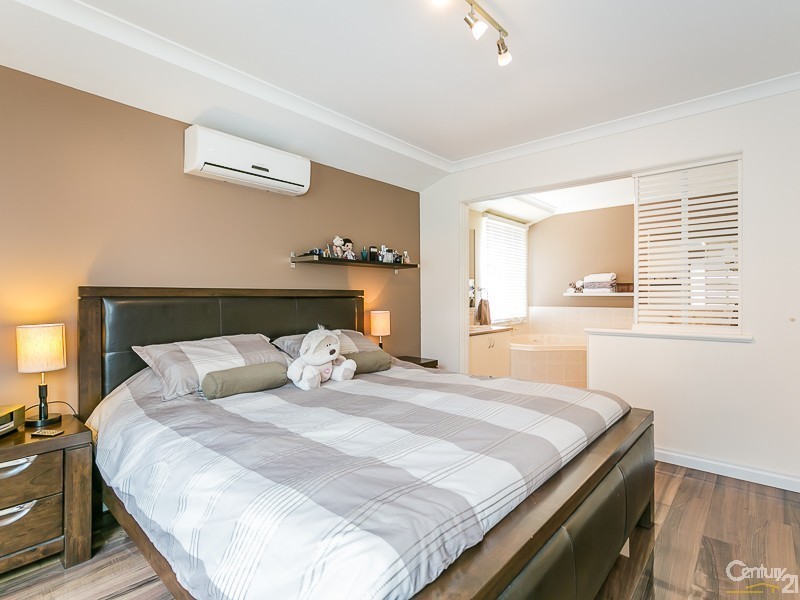 10 Forestedge Retreat, Roleystone WA 6111