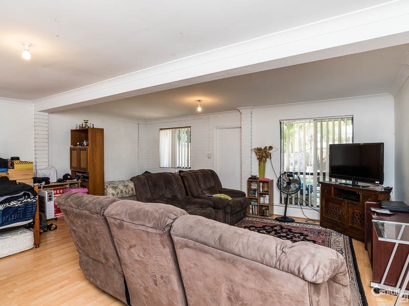 135 Yale Road, Thornlie WA 6108