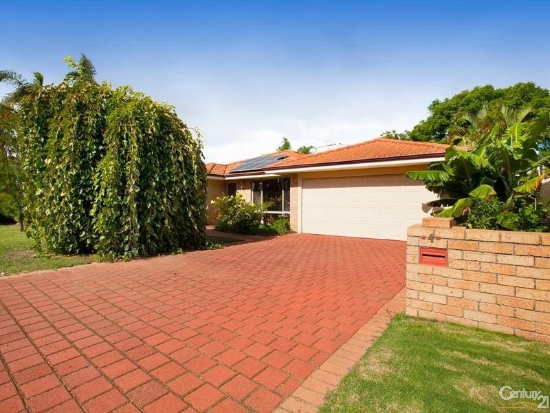 4 McLean Road, Canning Vale WA 6155
