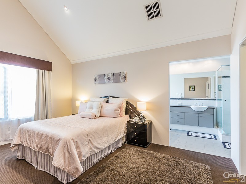 55 Furley Road, Southern River WA 6110