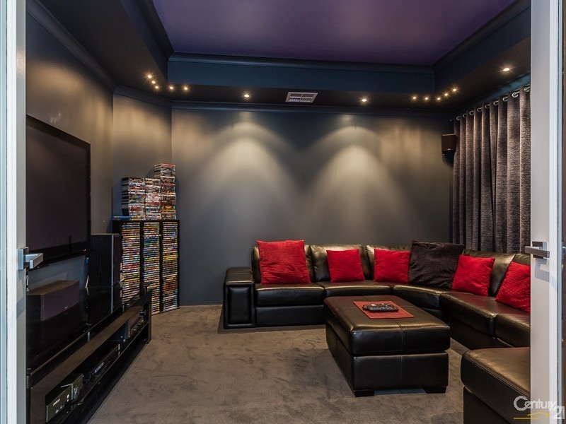 55 Furley Road, Southern River WA 6110