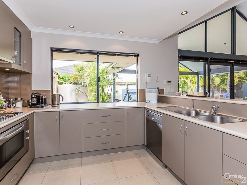 55 Furley Road, Southern River WA 6110