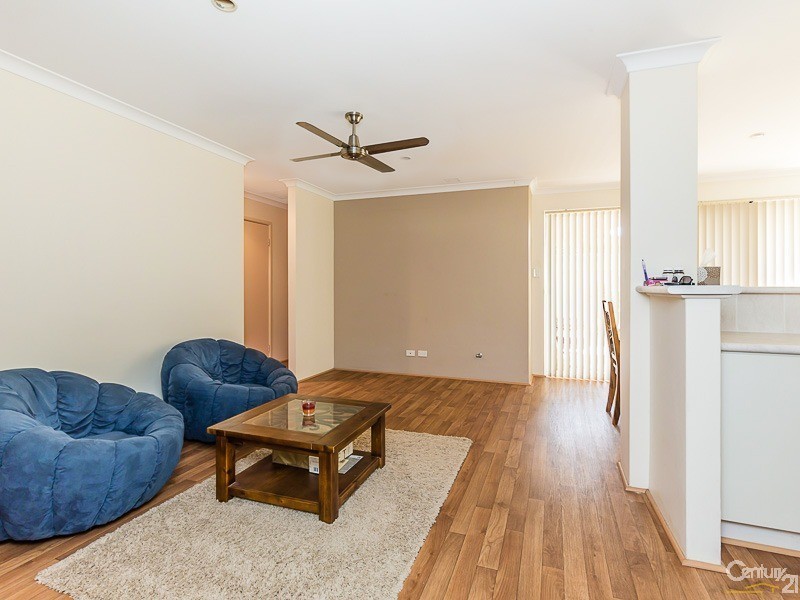 18/7 Lester Drive, Thornlie WA 6108