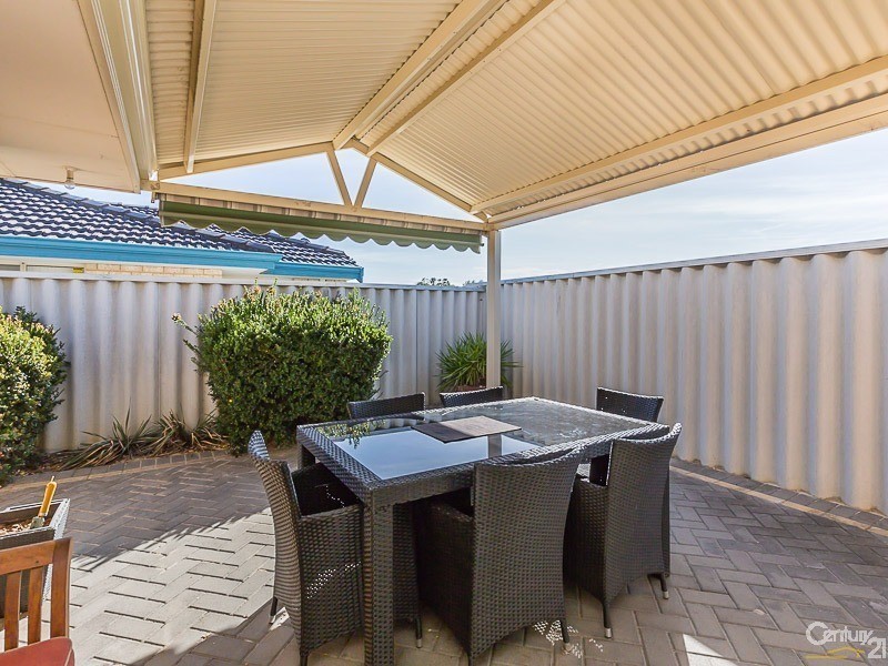 18/7 Lester Drive, Thornlie WA 6108