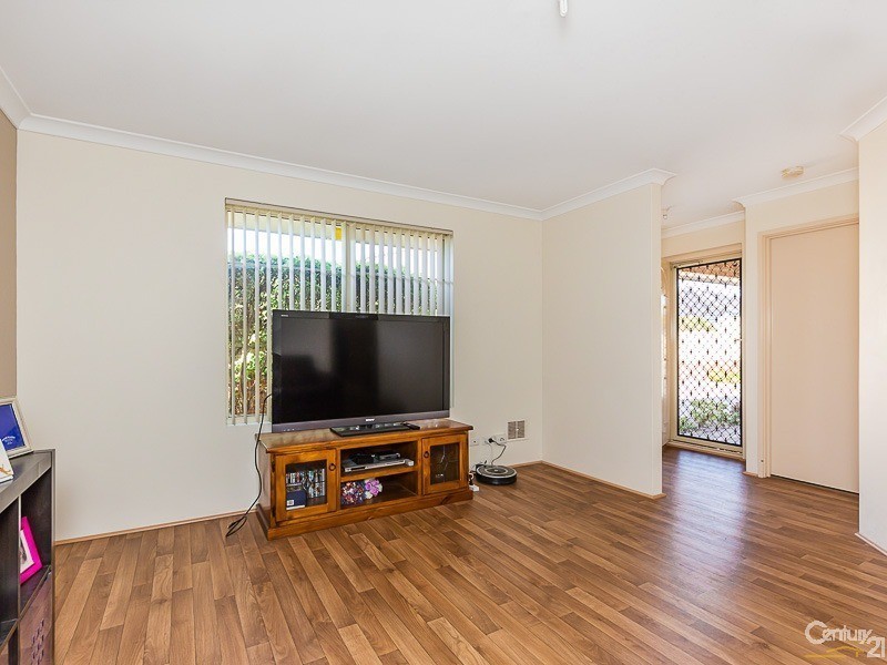 18/7 Lester Drive, Thornlie WA 6108