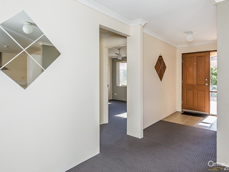 8/12 Arthur Street, Cannington WA 6107