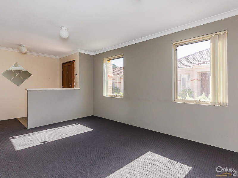 8/12 Arthur Street, Cannington WA 6107