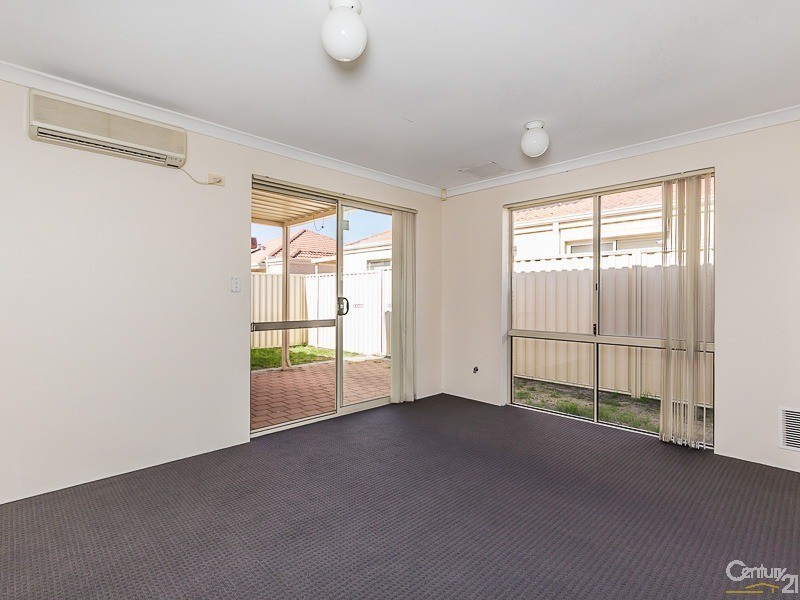 8/12 Arthur Street, Cannington WA 6107