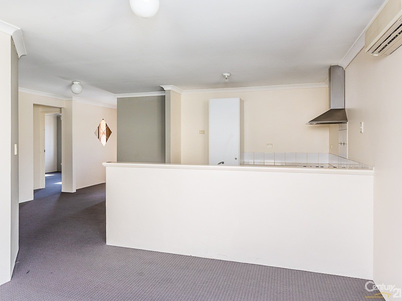 8/12 Arthur Street, Cannington WA 6107