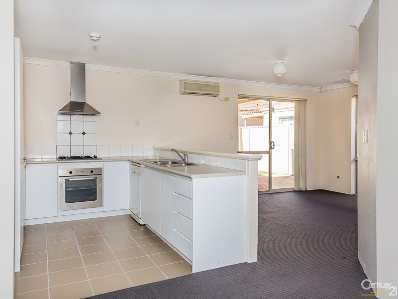 8/12 Arthur Street, Cannington WA 6107