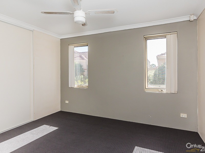 8/12 Arthur Street, Cannington WA 6107