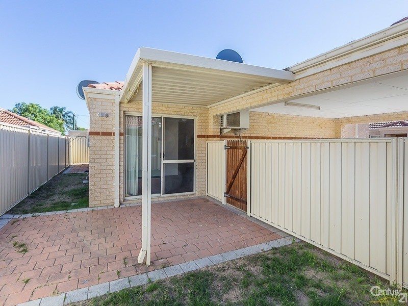 8/12 Arthur Street, Cannington WA 6107