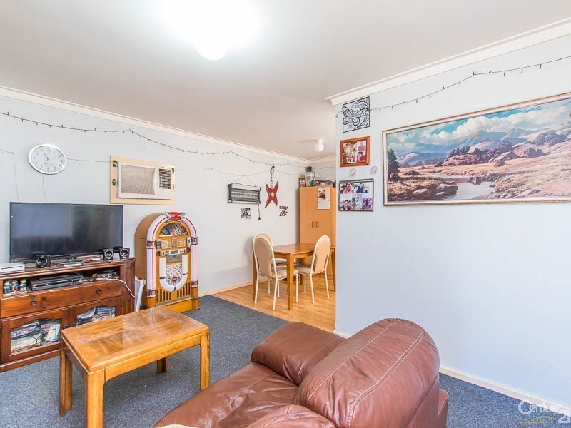 11 Taplow Court, Kelmscott WA 6111