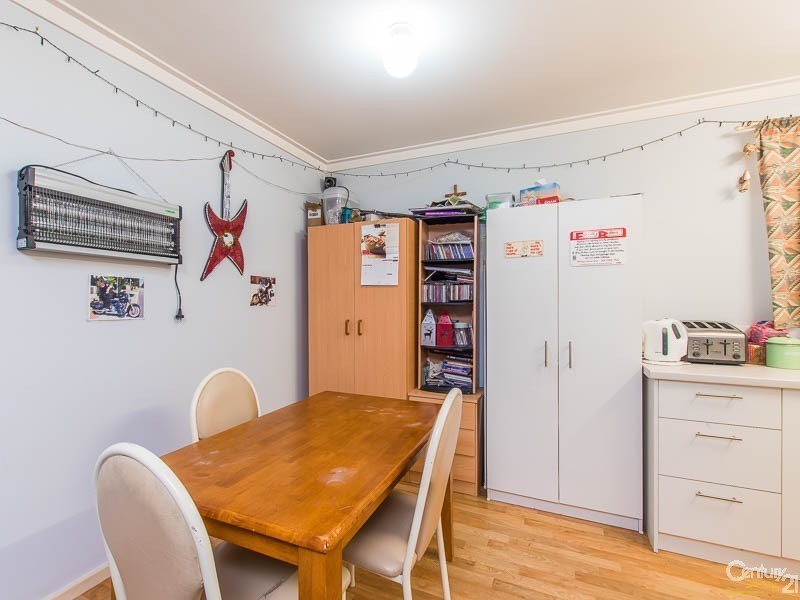 11 Taplow Court, Kelmscott WA 6111