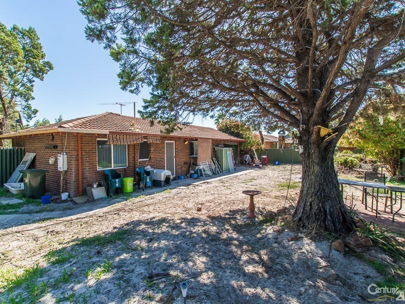 11 Taplow Court, Kelmscott WA 6111