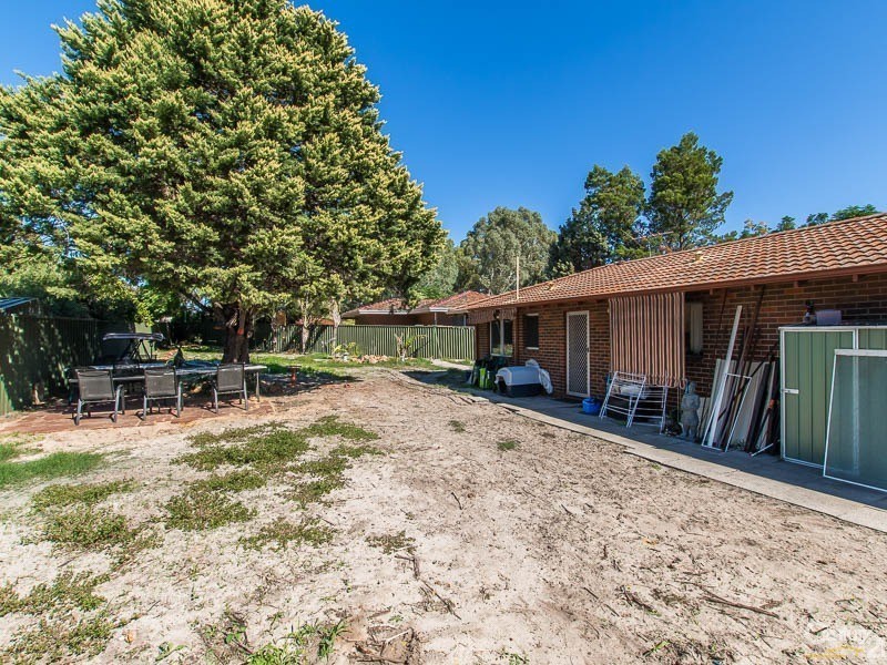 11 Taplow Court, Kelmscott WA 6111