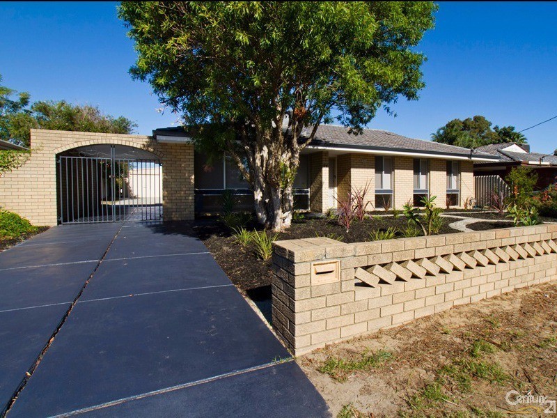 34 Oriole Way, Thornlie WA 6108