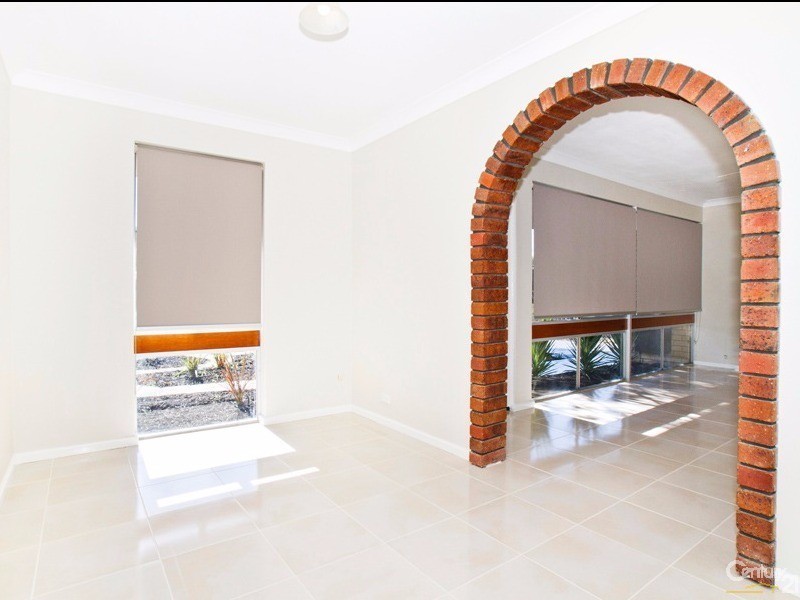 34 Oriole Way, Thornlie WA 6108