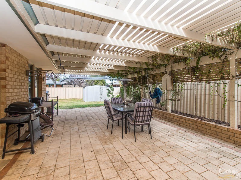 36 Reveley Close, Seville Grove WA 6112