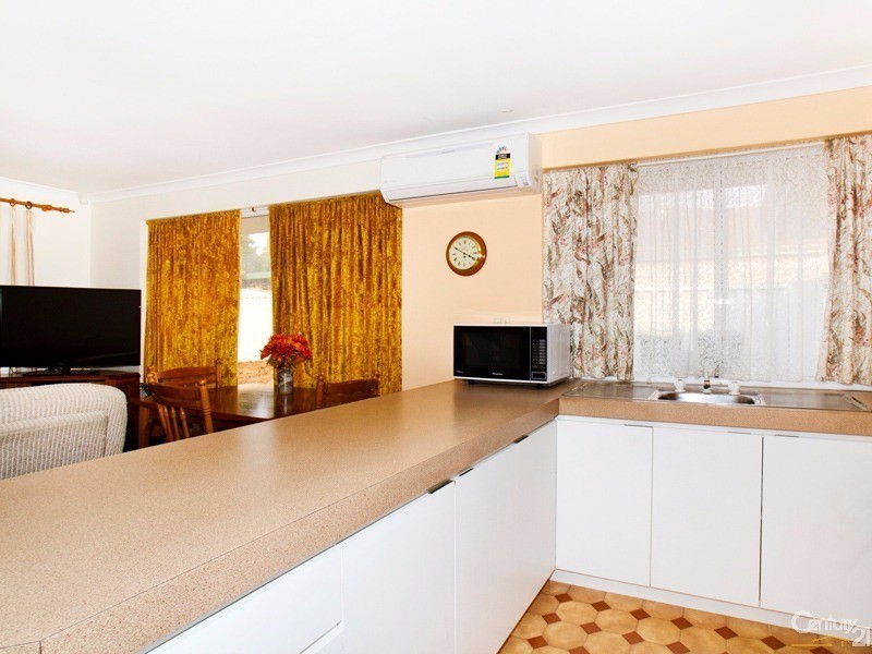 30 Powderbark Bypass, Kenwick WA 6107